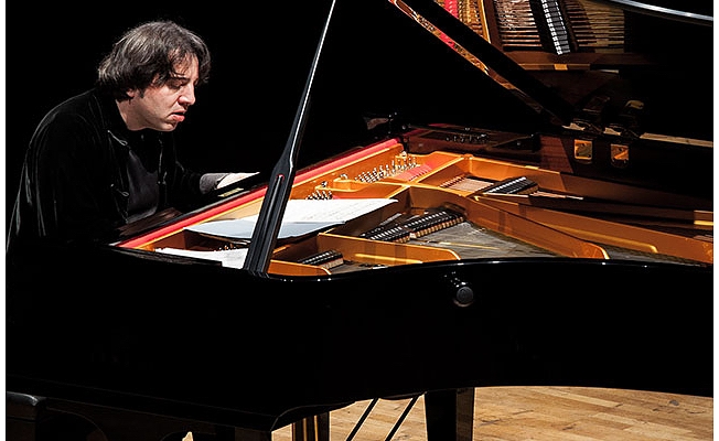 Fazıl Say'ın dev Konya konserinde dikkat çeken detay