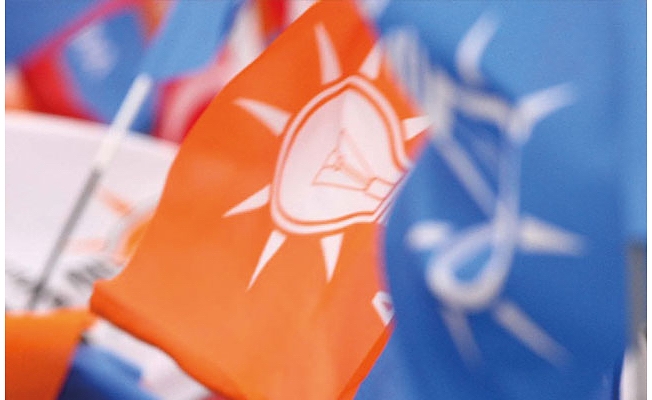 AKP 7 ilde adaylarını tanıttı: İşte açıklanan isimler...