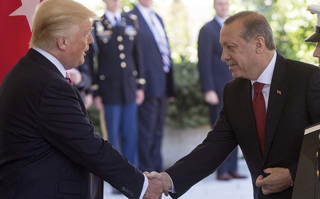 Erdoğan'dan Trump'a taziye telefonu