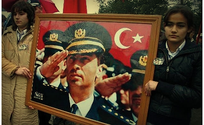 Ali Gaffar Okkan mezarı başında anıldı