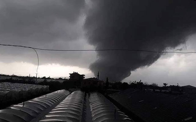 Antalya'da hortum felaketi: Bir çocuk hayatını kaybetti, çok sayıda yaralı var