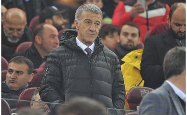 Ahmet Ağaoğlu hastaneye kaldırıldı