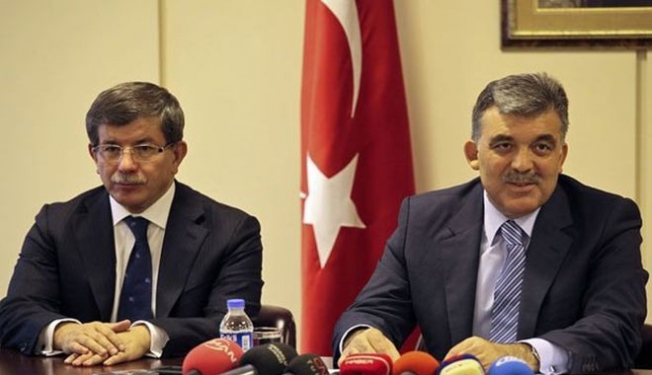Abdullah Gül ve Ahmet Davutoğlu o partiye mi geçecek?