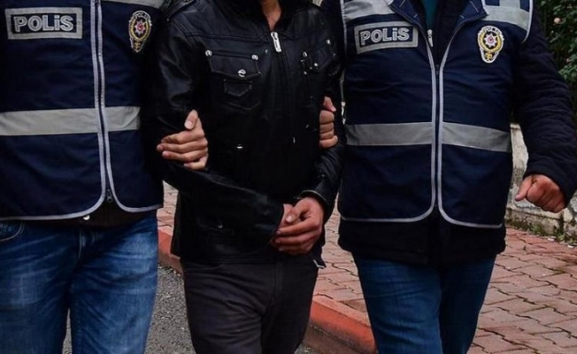 Ünlü futbolcunun boşanmak üzere olduğu eşinden FETÖ ihbarı