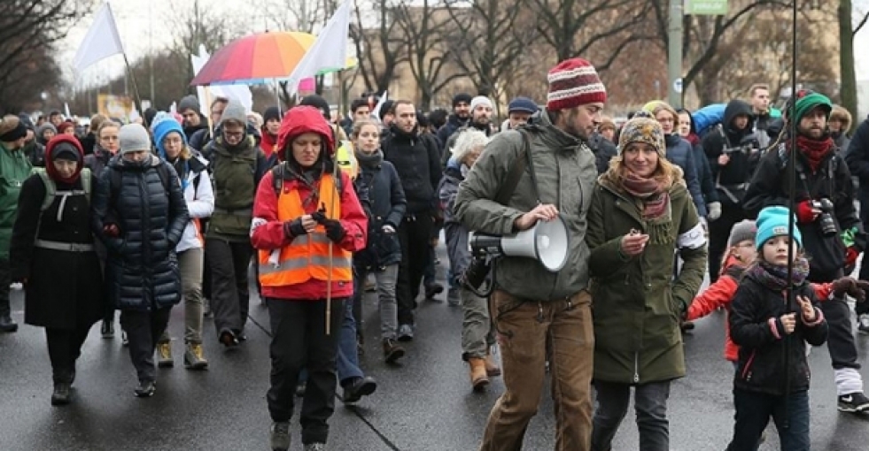 Suriye'deki siviller için Berlin'den Halep'e yürüyecekler