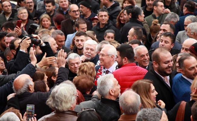 Başkan Selvitopu’na miting gibi karşılama