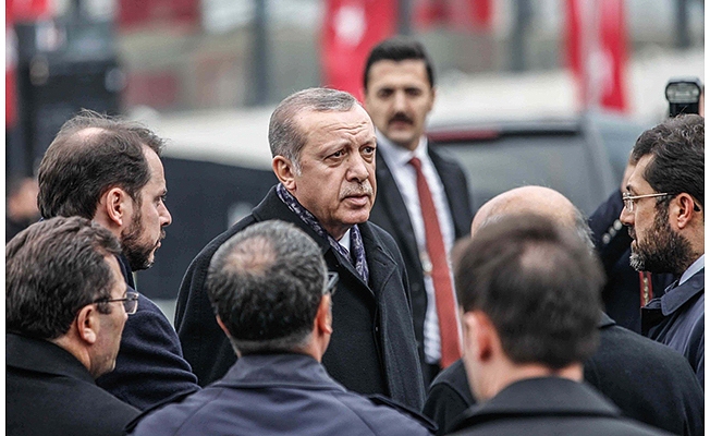 AKP'nin seçim taktiği: 'FETÖ ile mücadeleye biraz ara verelim, sonra bakarız belki'