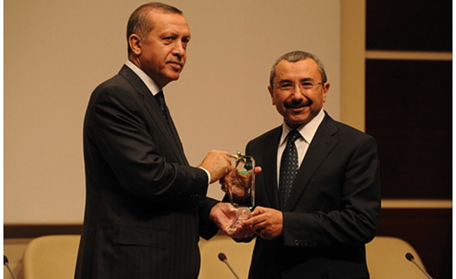 Kuzen, yeğen, bacanak... AKP'li başkan kimi bulduysa belediyeye yerleştirmiş!