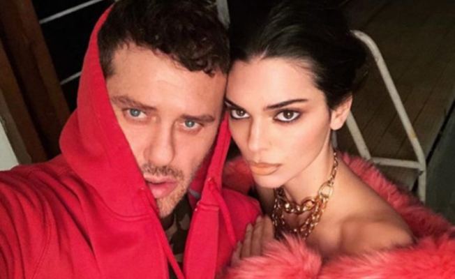 Mert Alaş, Kendall Jenner'ın çıplak fotoğrafını paylaştı