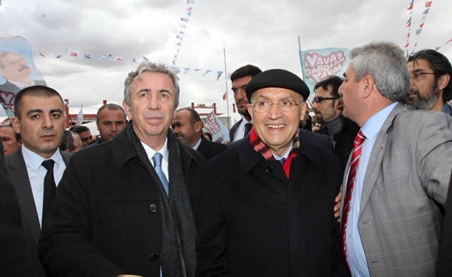 "Evimin perdesi, sonradan yapılan gökdelen yüzünden kapalı"