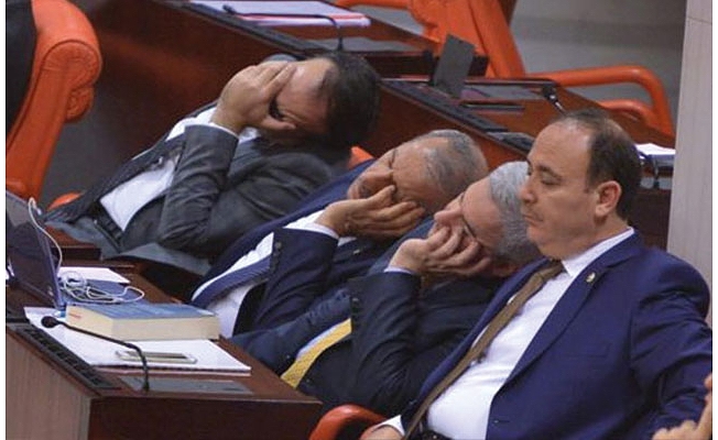İYİ Parti'den o iddialara sert tepki: Meclis'i kapatın gitsin!