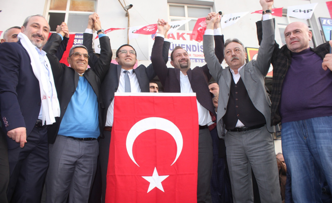 Gümrükçü'den Çiğli'de iddialı sandık hedefi ve 'birlik' mesajı