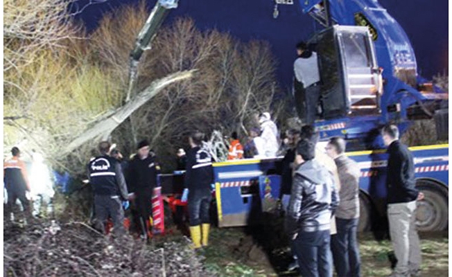 Derede kaybolan gençlerden acı haber