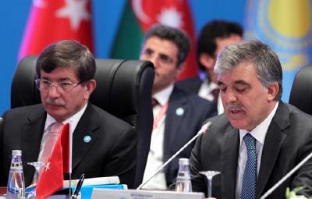 Davutoğlu'nun danışmanı 'yeni parti' sorusuna bakın ne yanıt verdi?