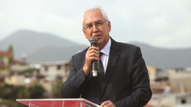 Selvitopu: Karabağlar'ın dönüşüm projesi Türkiye'ye örnek