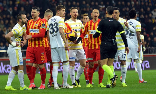 Fenerbahçe son dakikada yıkıldı!