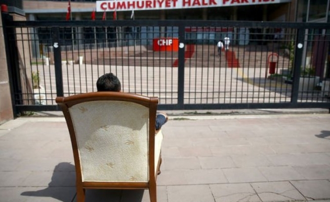 CHP'de o isim ihraç edildi