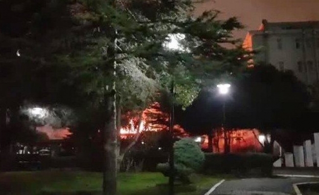 Marmara Üniversitesi'nde yangın çıktı