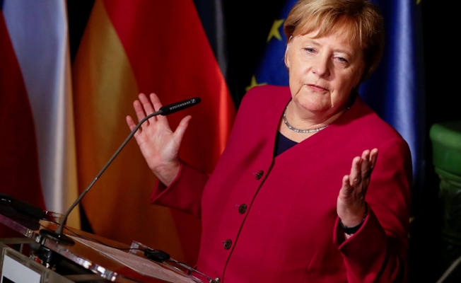 Merkel: Avrupa, Rusya'yla ilişkileri koparma niyetinde değil