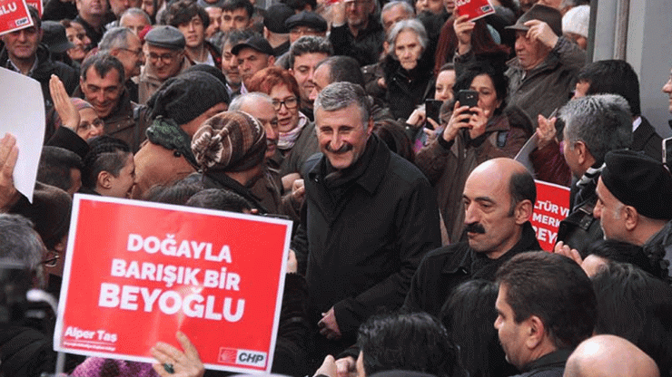 Alper Taş: Beyoğlu'nu kardeşlik kenti yapacağız