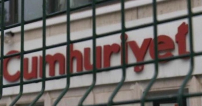 Cumhuriyet  davasında cezalar onandı: 4 gazeteci yeniden cezaevine girecek