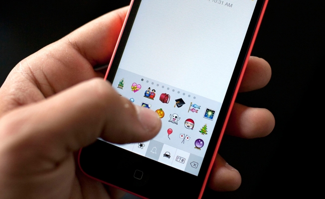 Avustralya'da plakalarda emoji dönemi başlıyor