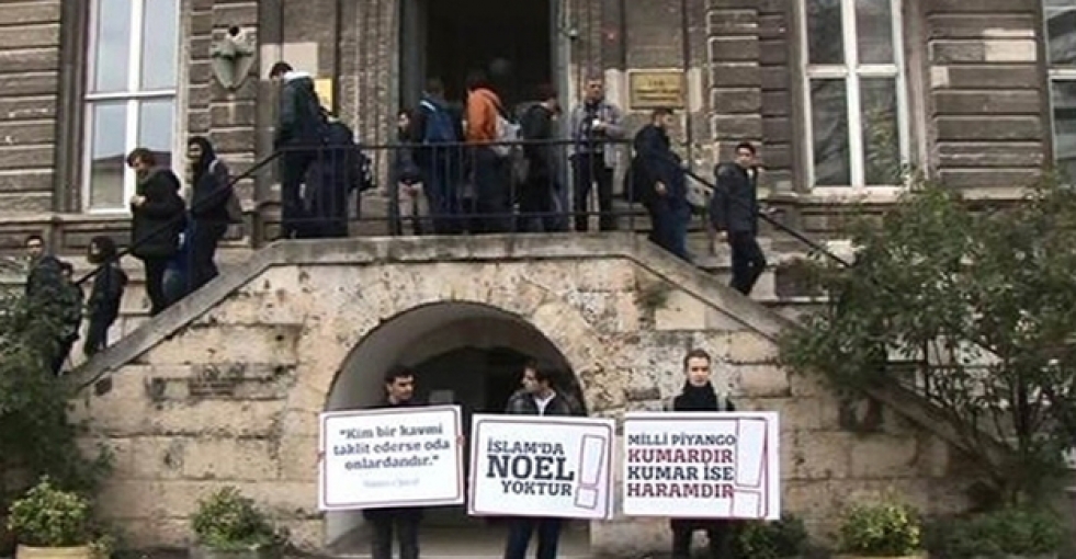 İTÜ'de 'Yılbaşı kutlanmasın' eylemi
