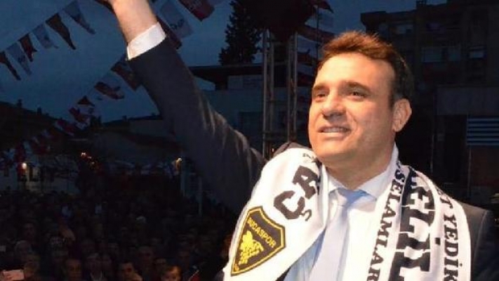 Adaylığı geri çekilen CHP'li Nezir: Kimsenin onurumla oynamaya hakkı yok