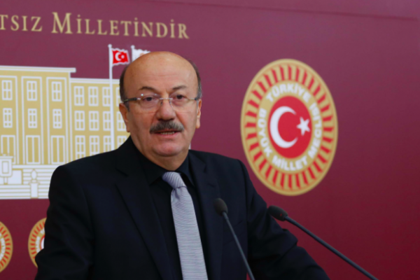 CHP'li Mehmet Bekaroğlu hakkında fezleke