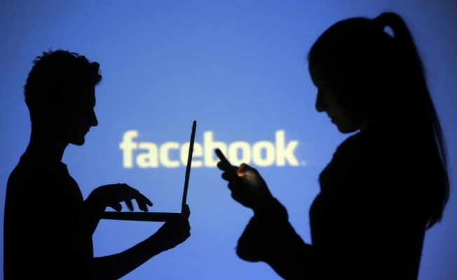 WSJ: Mobil uygulamalar hassas bilgileri Facebook ile paylaşıyor
