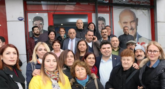 CHP Buca adayı Kılıç seçim ofisinde