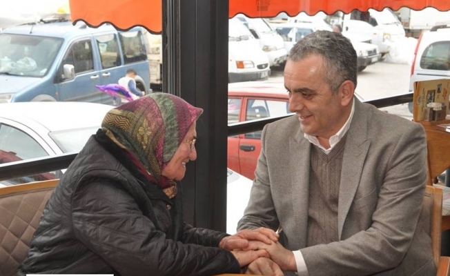CHP'li Esen: Bizim sarayımız halkın gönlü