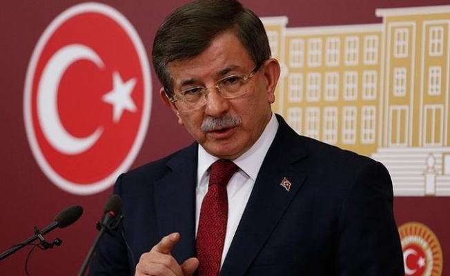 Davutoğlu'ndan 'yeni parti' lideri gibi 28 Şubat mesajı