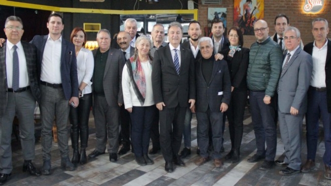 CHP adayı İduğ'dan Bornova'da 'birlik' toplantısı