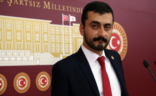 Eren Erdem hakim karşısında: Savcı cezaevinde partimi satmamı istedi
