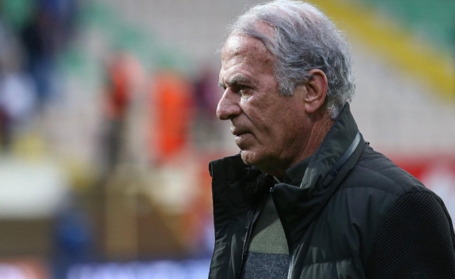 Mustafa Denizli hastaneye kaldırıldı