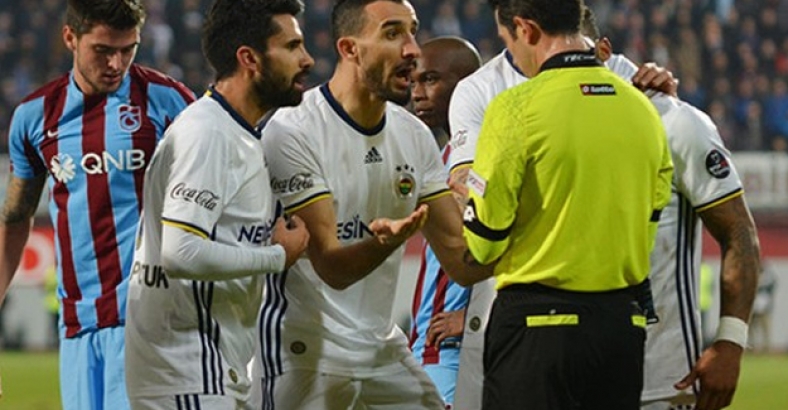 Fenerbahçe, Merkez Hakem Kurulu'nu topa tuttu!