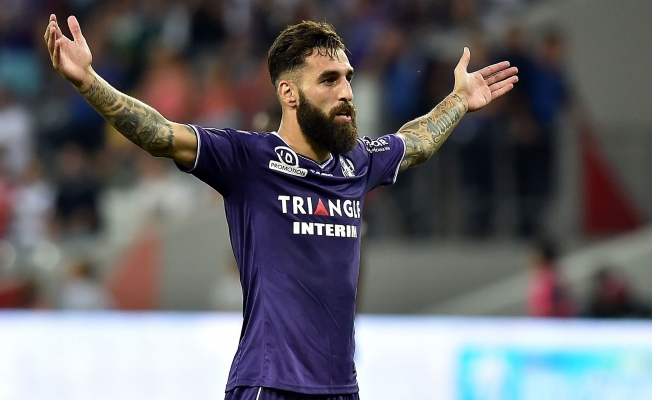 Jimmy Durmaz'a yapılan ırkçı saldırıya ceza