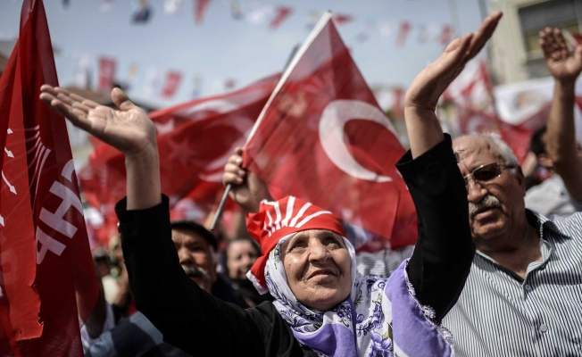 CHP'li 8 belediyede anket: İşte riskli ilçeler