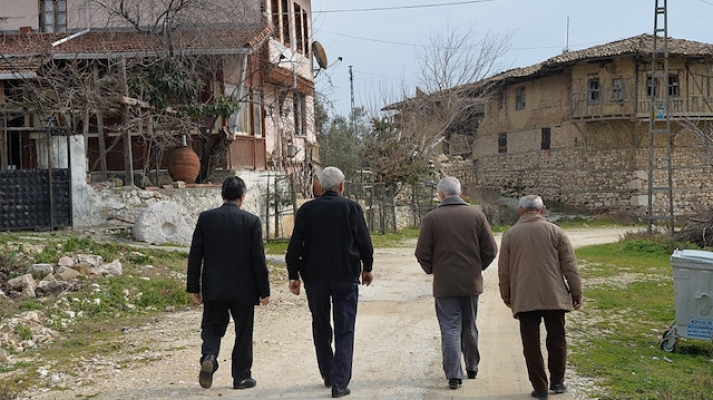43 seçmenli köyde 7 muhtar adayı yarışıyor