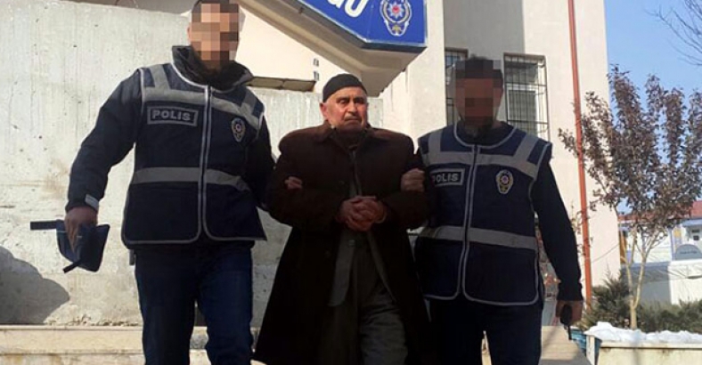 Akrabasının evine el bombası attı!