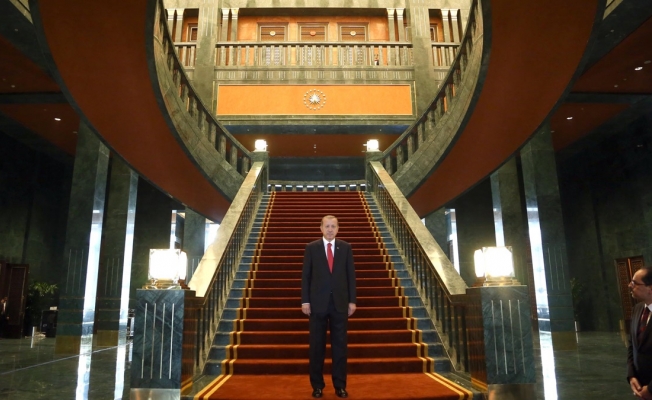 Erdoğan’ın eski danışmanı: AKP içinden itirazlar artıyor