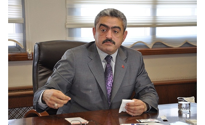 MHP'li başkan kadın personelini tokatladı