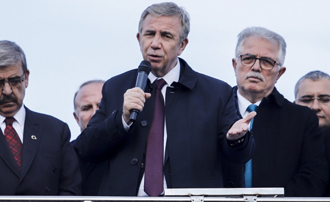 Duvarlara 'Her biji Mansur' yazan kişi genel müdür yardımcısı çıktı!