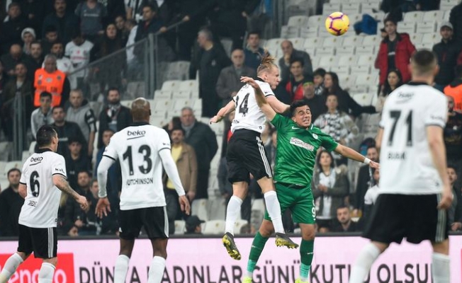 Beşiktaş Konyaspor'u son dakikalarda devirdi