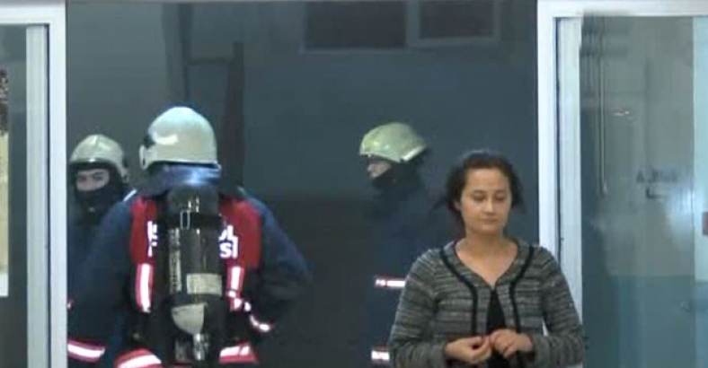 İstanbul'da kız öğrenci yurdunda yangın!