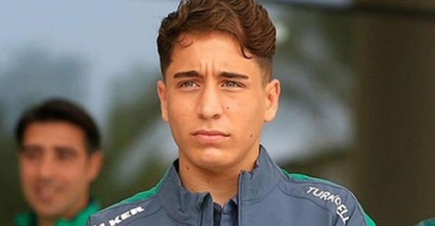 Emre Mor'dan Ahmet Kaya'lı paylaşım