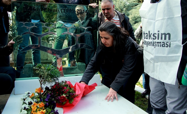 Berkin Elvan mezarı başında anıldı