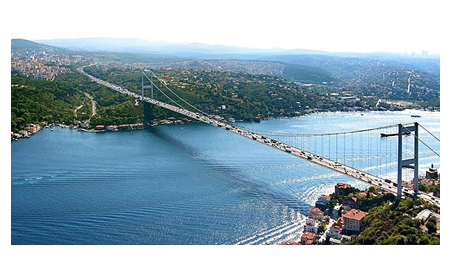 163 yıllık İngiliz gazetesi, İstanbul Boğazı’nı ‘nehir’ sanıyor