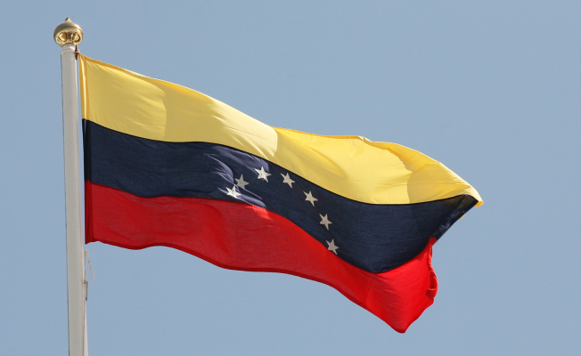 Venezuela'da uçak düştü: 5 ölü